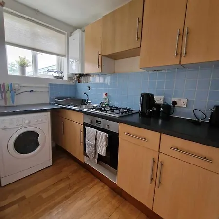 Studio Apartment, Private Parking, Walk To Centre, Uni And Hospital, Long Stay Prices Exeter Exterior photo