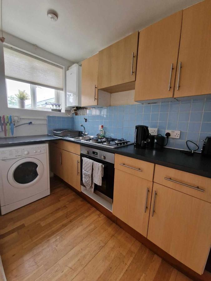 Apartment, Private Parking, Walk To Centre, Uni And Hospital, Long Prices * Exeter